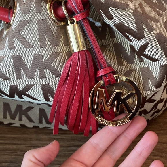 Michael Kors signature jacquard Medium East West Ring Tote BG / EB / Red - Picture 2 of 14